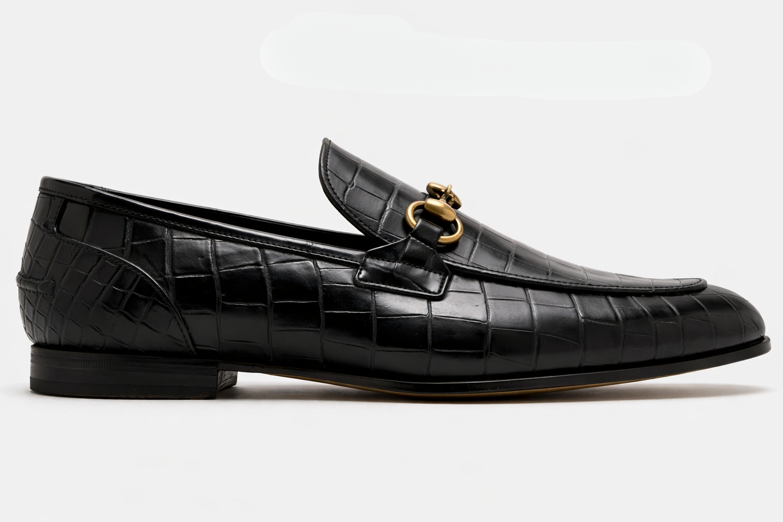 Restored polished leather shoes after Instacare Dubai